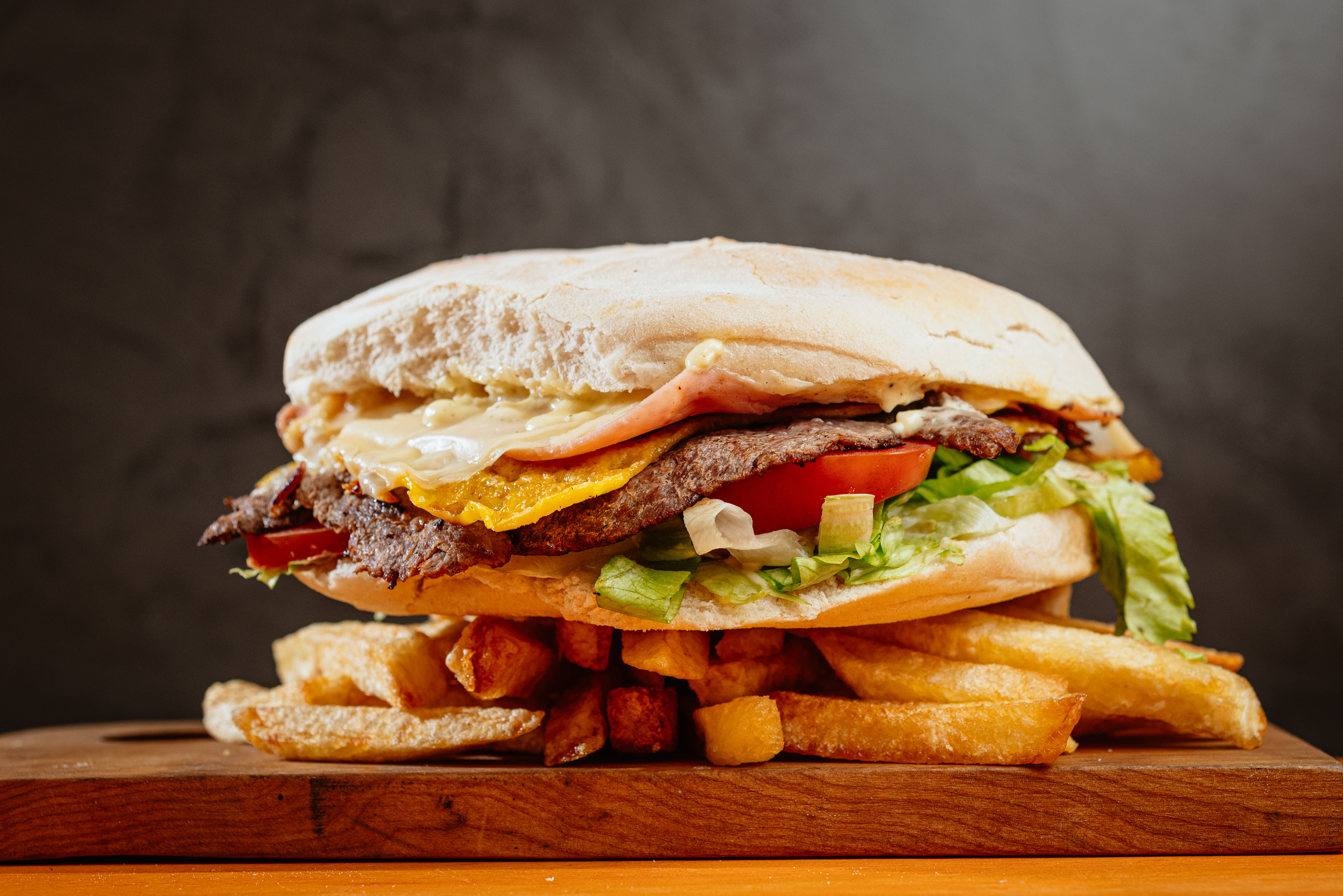 Lomito clásico — MONRA